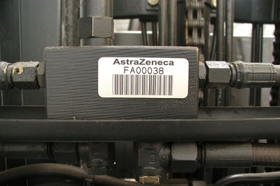 inotec Photo of Barcode industrielle Kenzeichnung Anlagen Astra Zeneca